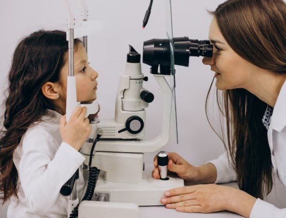 Best Pediatric Eye Examination Centre in Sector 51, Gurugram